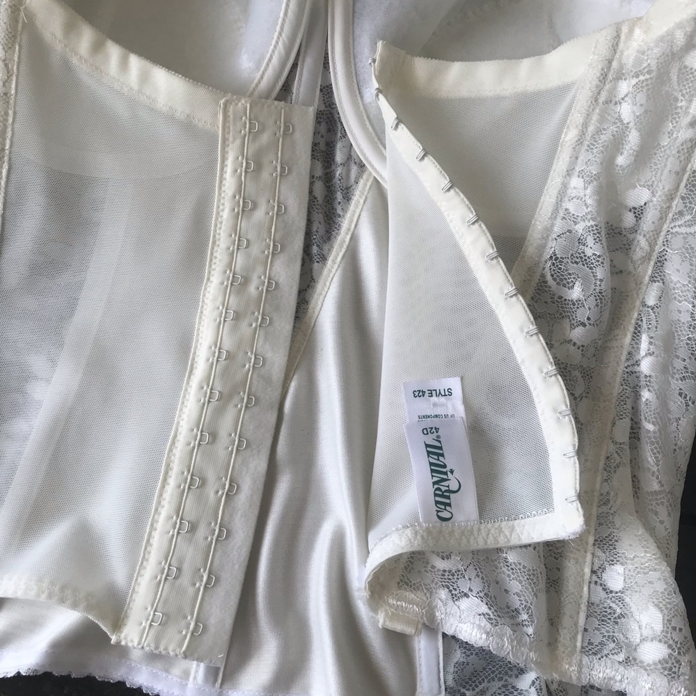 Carnival Lace Full Coverage Torsolette Strapless Bustier Underwire Size 42D - Picture 12 of 16